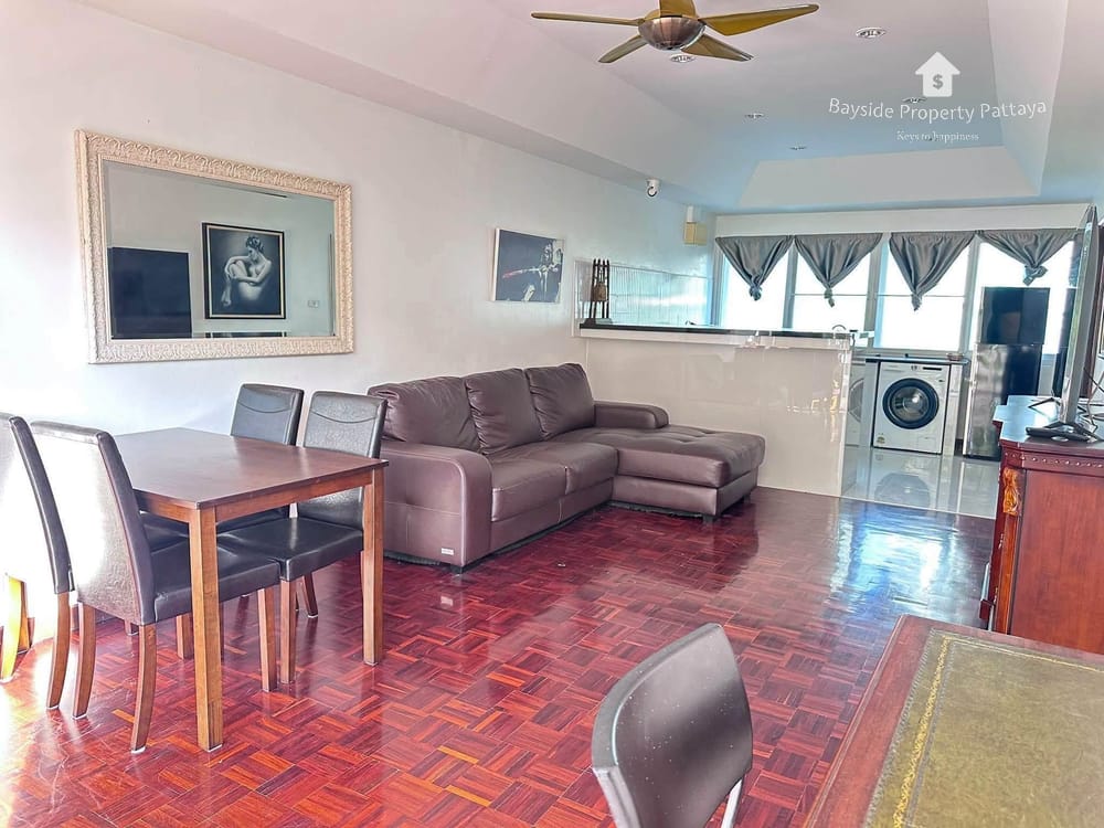 Beachfront 2-Bedroom Condo for Sale at Bangsarey Condominium, Pattaya 9
