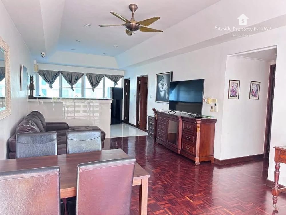 Beachfront 2-Bedroom Condo for Sale at Bangsarey Condominium, Pattaya 10