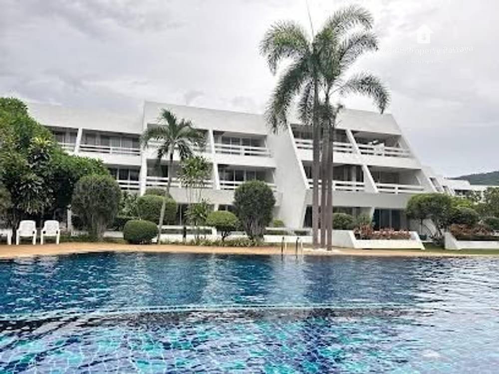 Beachfront 2-Bedroom Condo for Sale at Bangsarey Condominium, Pattaya 17