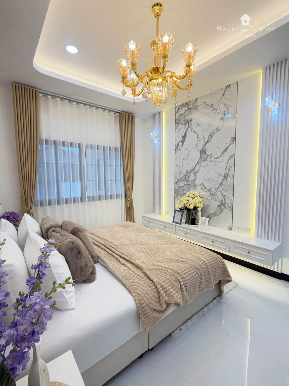 Spacious 3-Bedroom Pool Villa For Sale in East Pattaya - Pet Friendly with Air Conditioning 16
