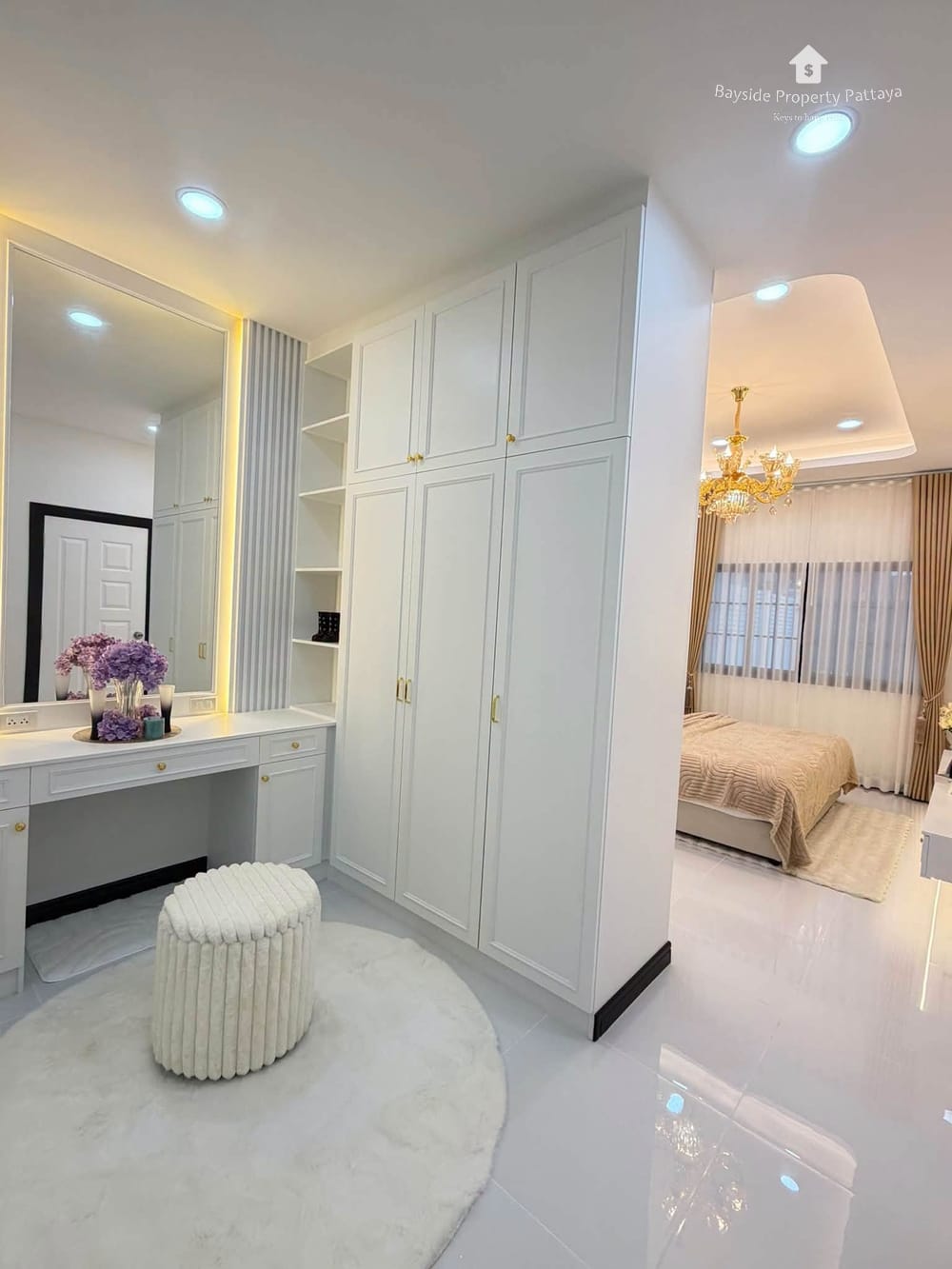 Spacious 3-Bedroom Pool Villa For Sale in East Pattaya - Pet Friendly with Air Conditioning 17