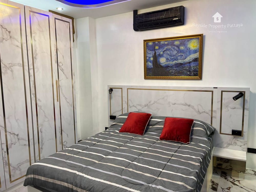 2-Schlafzimmer-Eigentumswohnung mit Stadtblick in Pratumnak, Pattaya 17