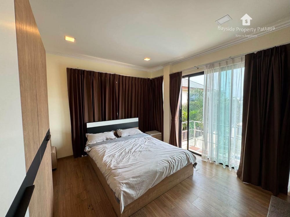 Villa Asiatic: Exklusive 4-Schlafzimmer-Villa mit 24/7 Sicherheit in Pattaya zu verkaufen 6