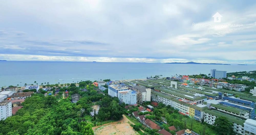 Sea View 1 Bedroom Condo for Sale at The Riviera Jomtien, Pattaya - 24/7 Security 14