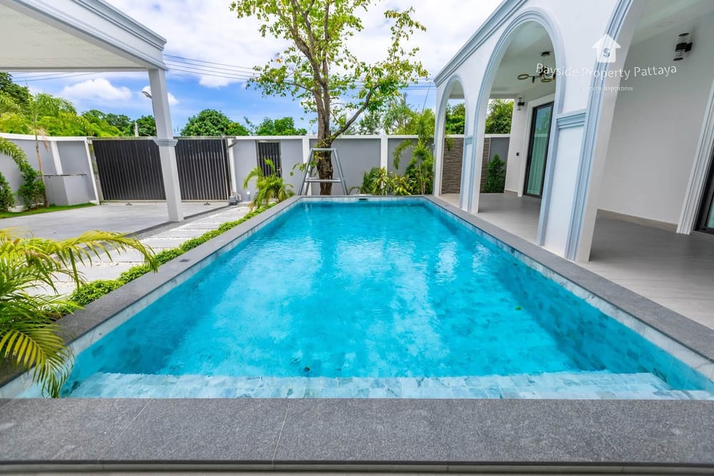 Spacious 4-Bedroom Pool Villa for Sale in East Pattaya with City Views 2