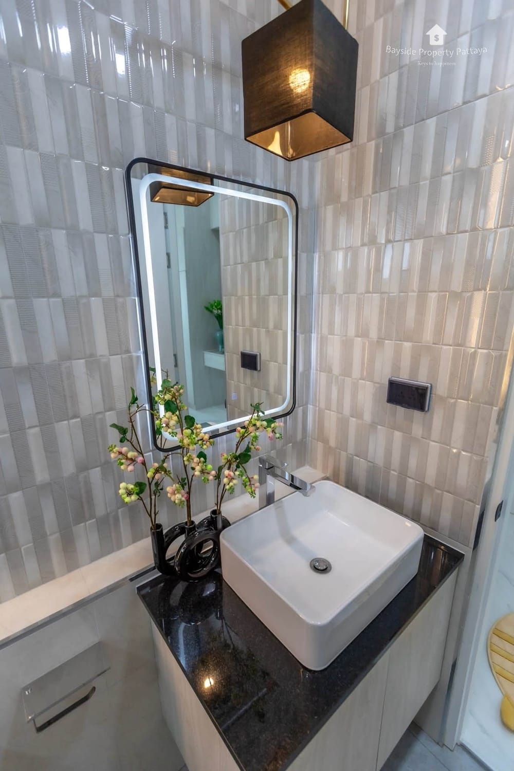 Spacious 4-Bedroom Pool Villa for Sale in East Pattaya with City Views 28