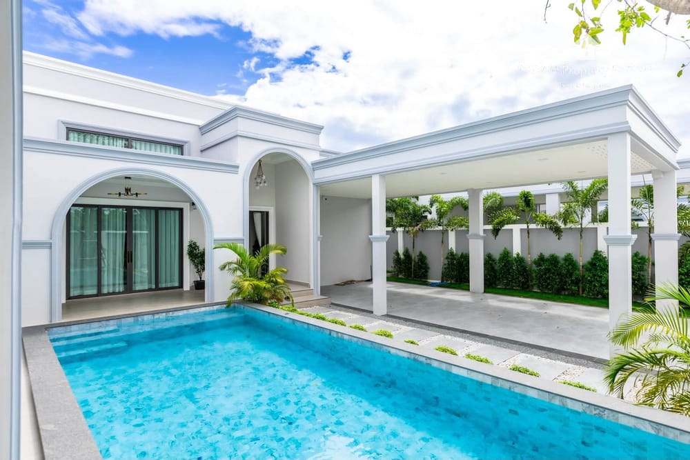 Spacious 4-Bedroom Pool Villa for Sale in East Pattaya with City Views 5
