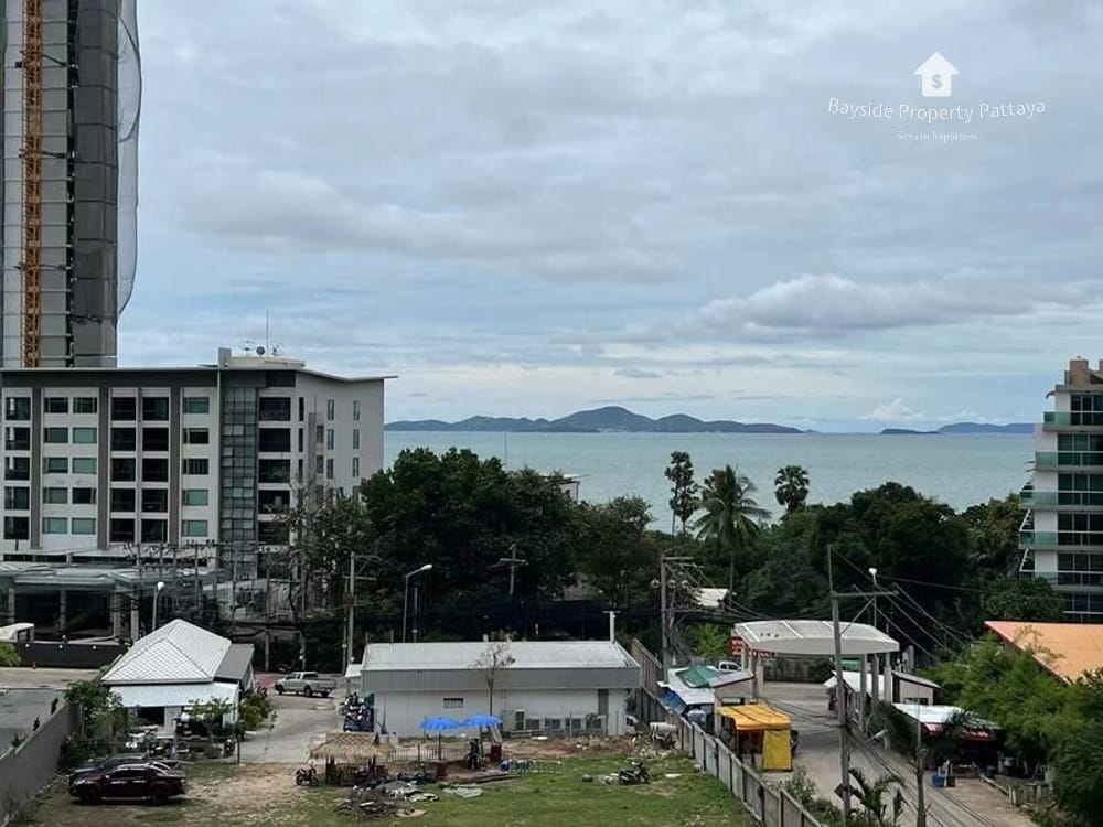 Stunning 2-Bedroom Sea View Condo for Sale at The Riviera Wong Amat Beach, Pattaya 8