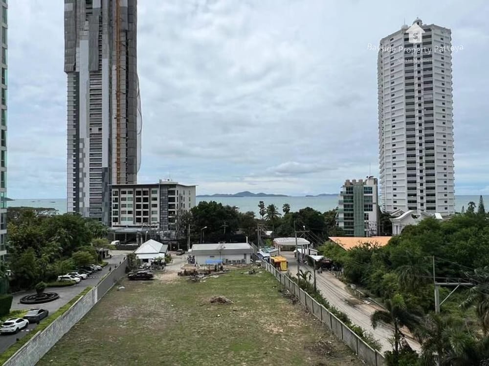 Stunning 2-Bedroom Sea View Condo for Sale at The Riviera Wong Amat Beach, Pattaya 13