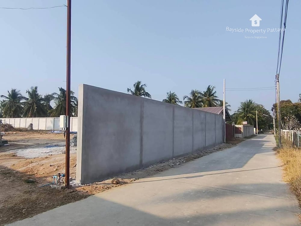 Erstklassiges Grundstück in Ost-Pattaya nahe Autobahn 2