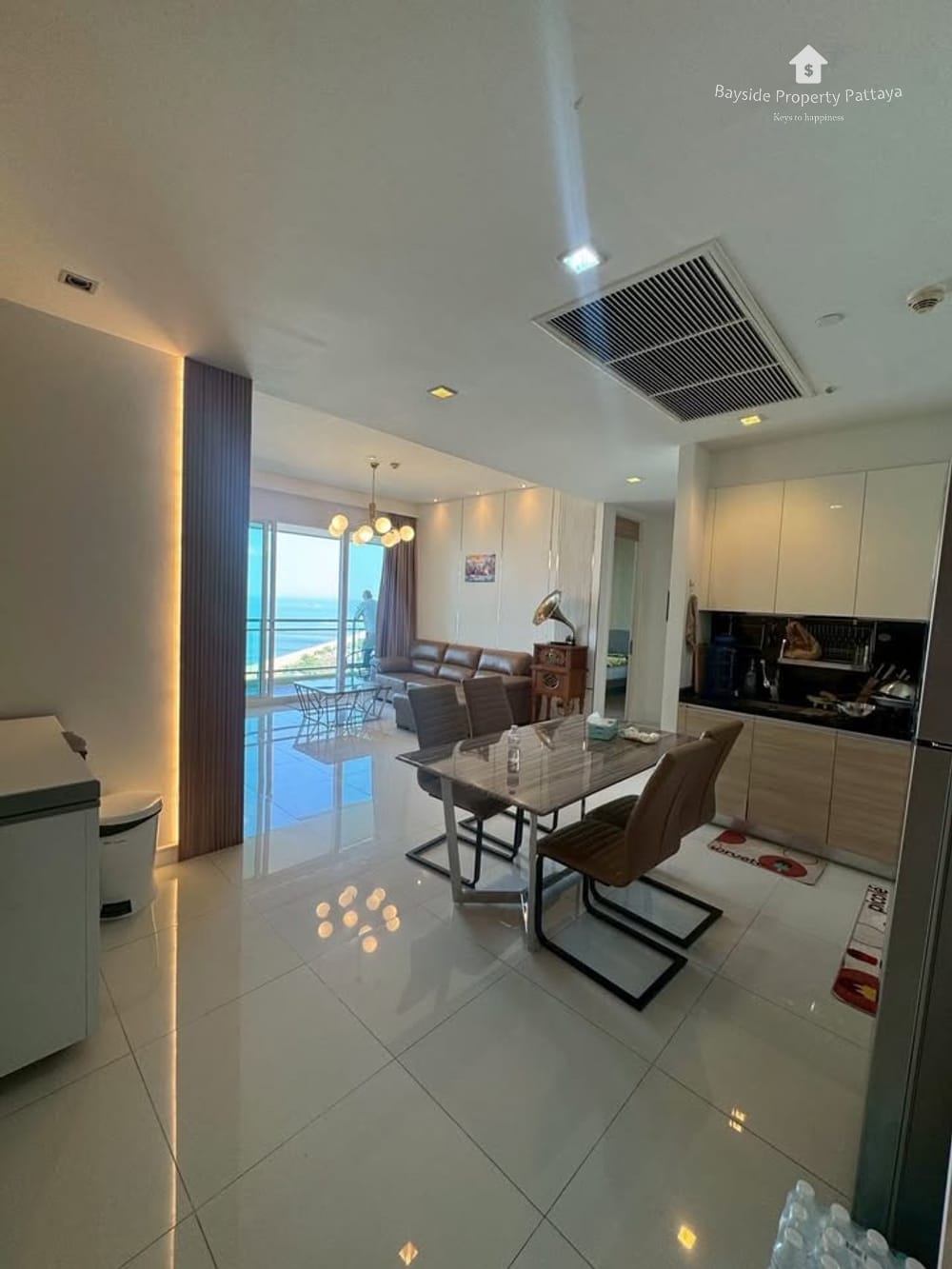 Eigentumswohnung im Reflection Jomtien Beach Pattaya: 3 Zimmer mit 24/7 Sicherheit 5