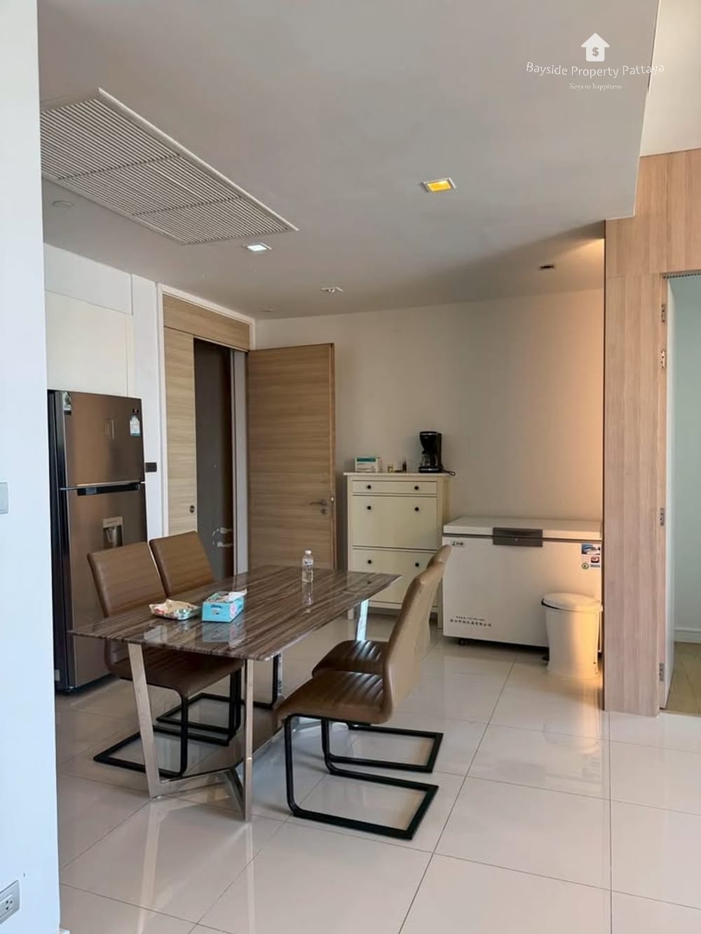 Eigentumswohnung im Reflection Jomtien Beach Pattaya: 3 Zimmer mit 24/7 Sicherheit 11