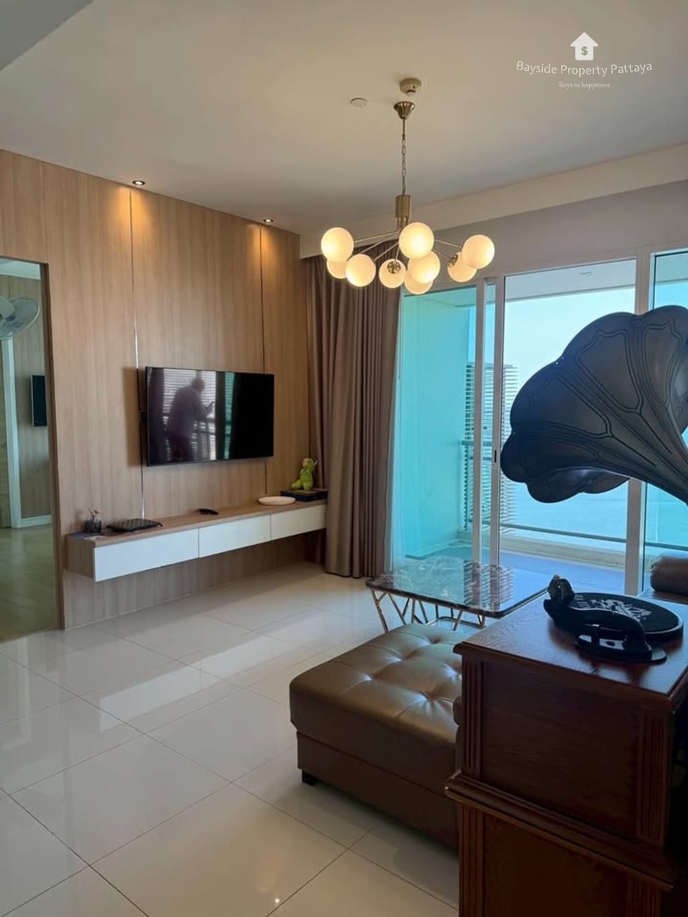 Eigentumswohnung im Reflection Jomtien Beach Pattaya: 3 Zimmer mit 24/7 Sicherheit 3