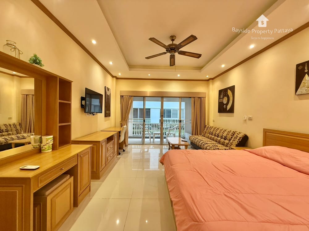 Studio Apartment for Sale in Baan Suan Lalana, Jomtien, Pattaya - 24/7 Security 4