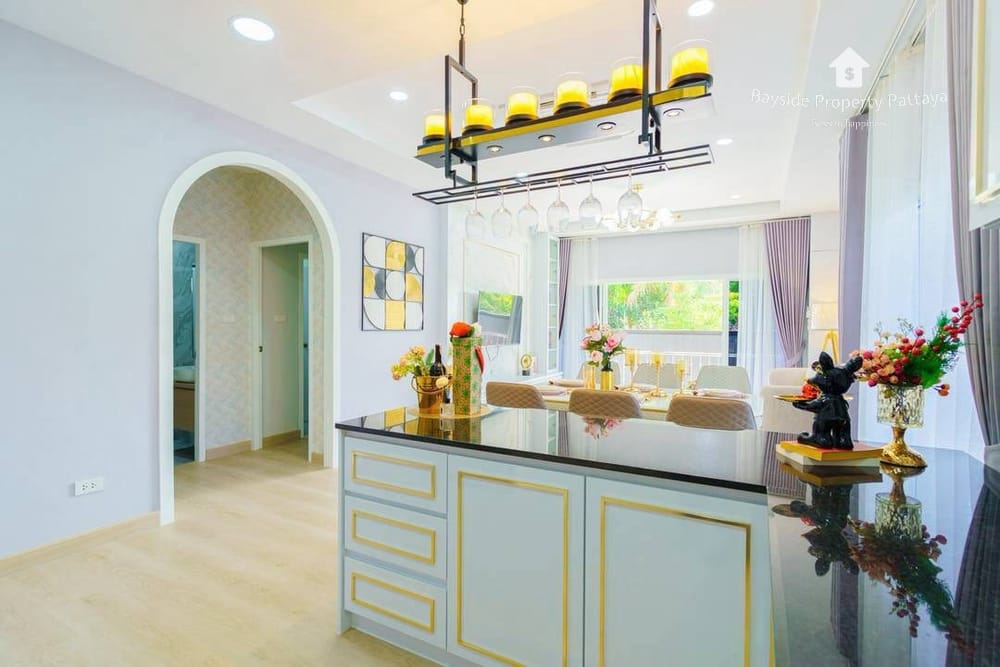 Spacious 3-Bedroom House for Sale with Air Conditioning in East Pattaya 9