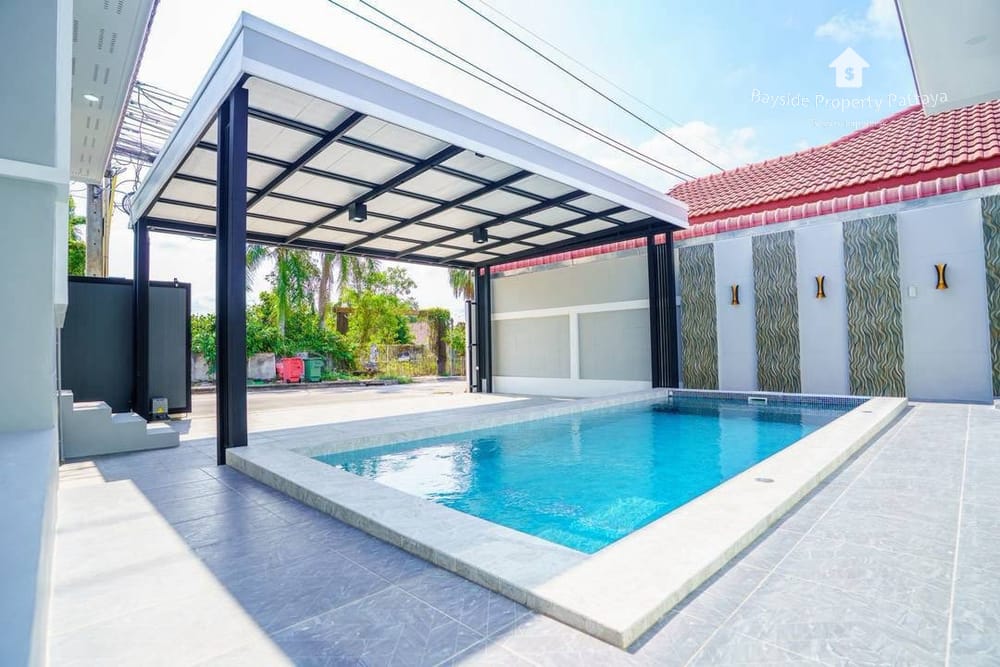 Spacious 3-Bedroom House for Sale with Air Conditioning in East Pattaya 1