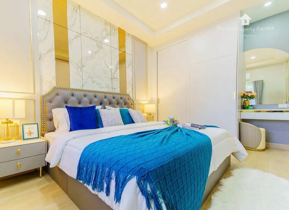 Spacious 3-Bedroom House for Sale with Air Conditioning in East Pattaya 16