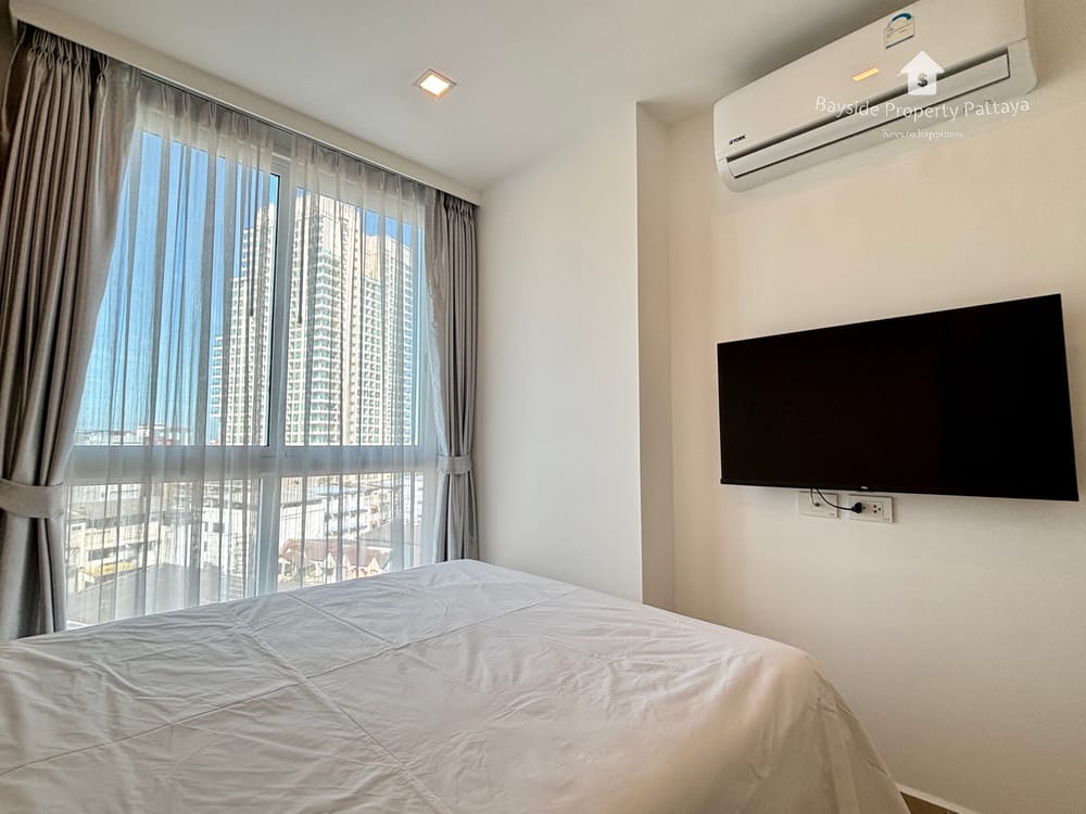 2-Bedroom Condo with City View at City Garden Olympus, Pattaya City 7