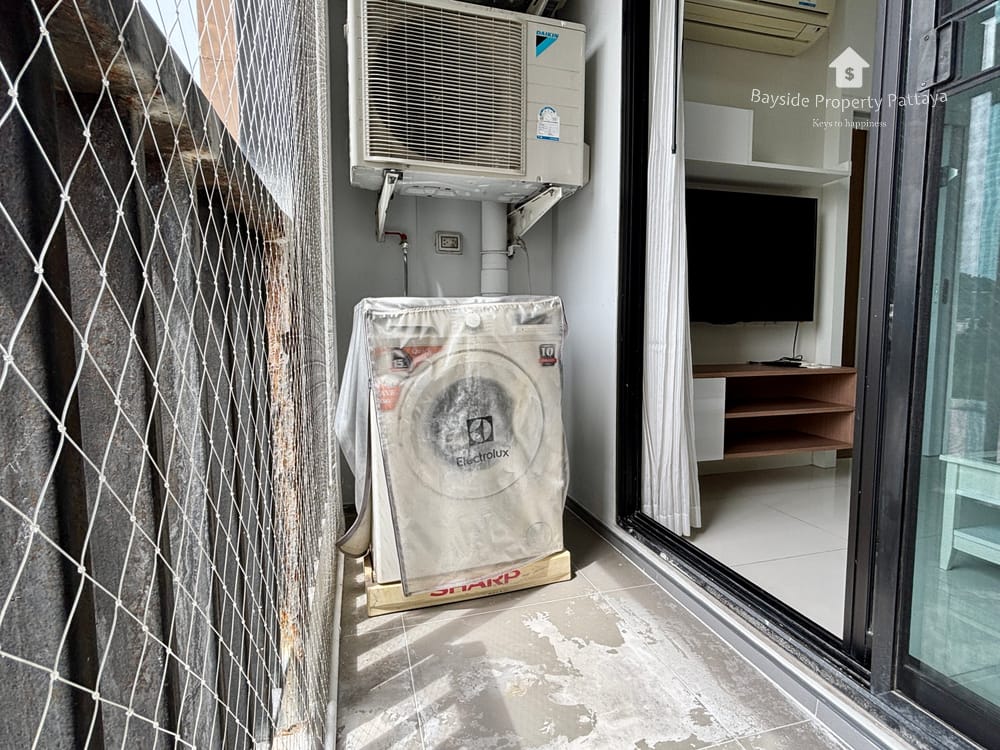 1-Bedroom Condo for Sale in Si Racha, Chonburi-Pattaya with City View and Air Conditioning 7