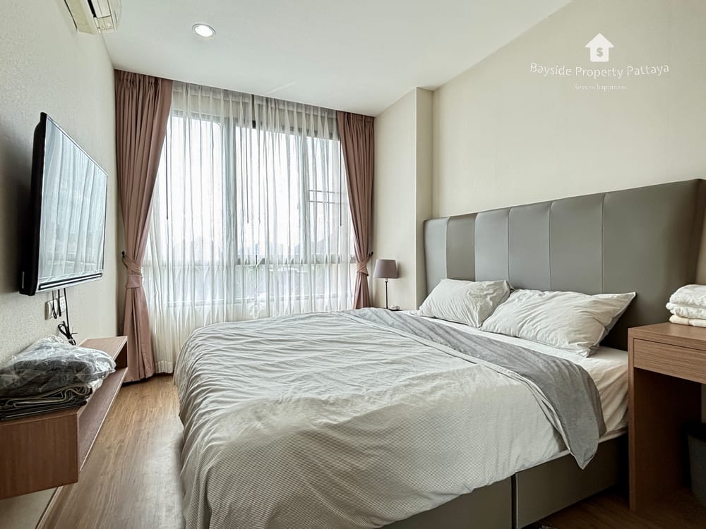 1-Bedroom Condo for Sale in Si Racha, Chonburi-Pattaya with City View and Air Conditioning 9