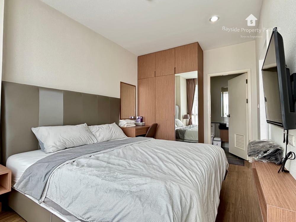 1-Bedroom Condo for Sale in Si Racha, Chonburi-Pattaya with City View and Air Conditioning 11