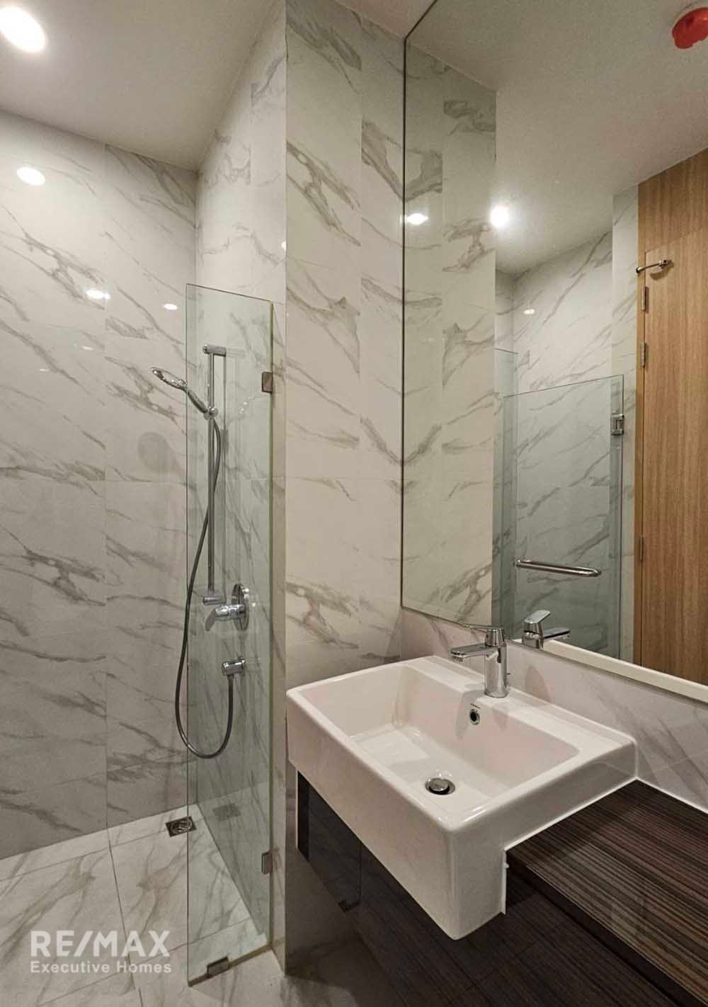 1-Schlafzimmer-Wohnung zur Miete in Noble BE19 nahe MRT Sukhumvit 9