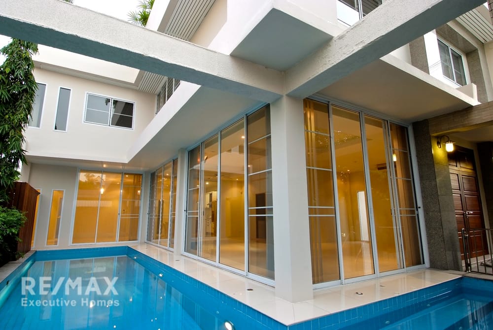 Geräumige 4-Schlafzimmer-Poolvilla zur Miete 8
