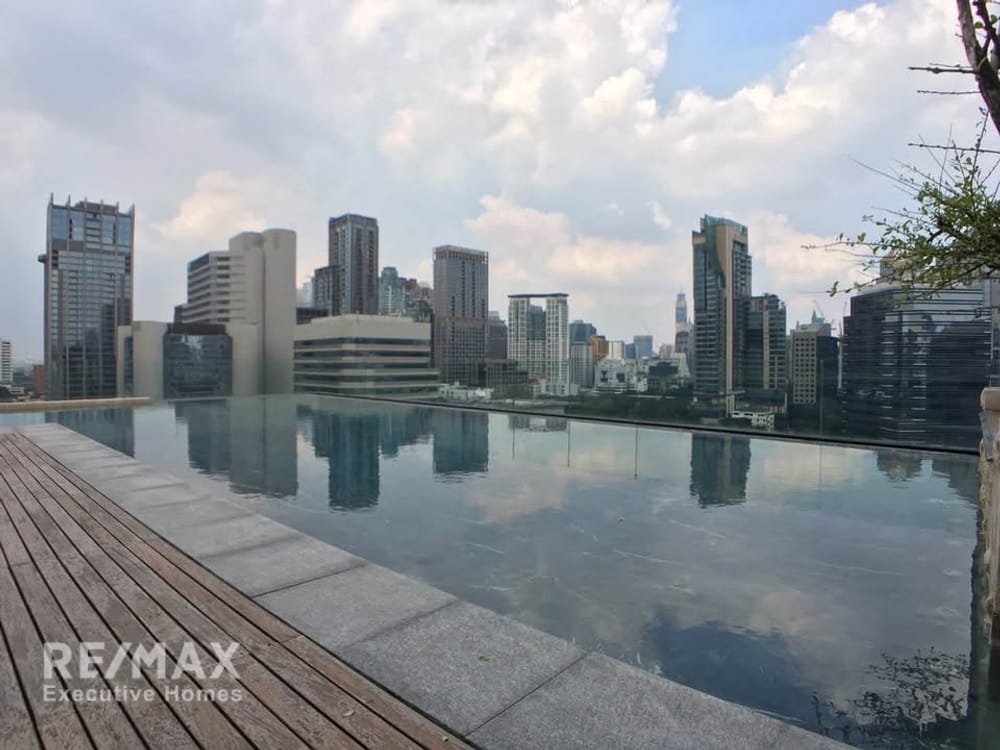 【BTSプルンチット駅徒歩圏内】Prive by Sansiri 2LDK 賃貸マンション 16