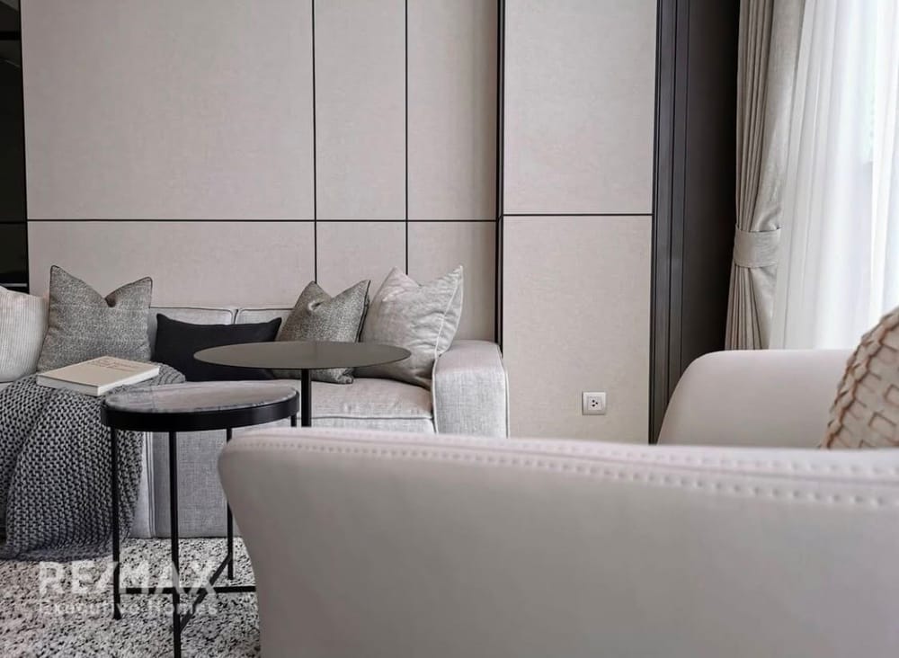 FOR RENT: A Beautifully Decorated 1-Bedroom Unit at 28 Chidlom 12