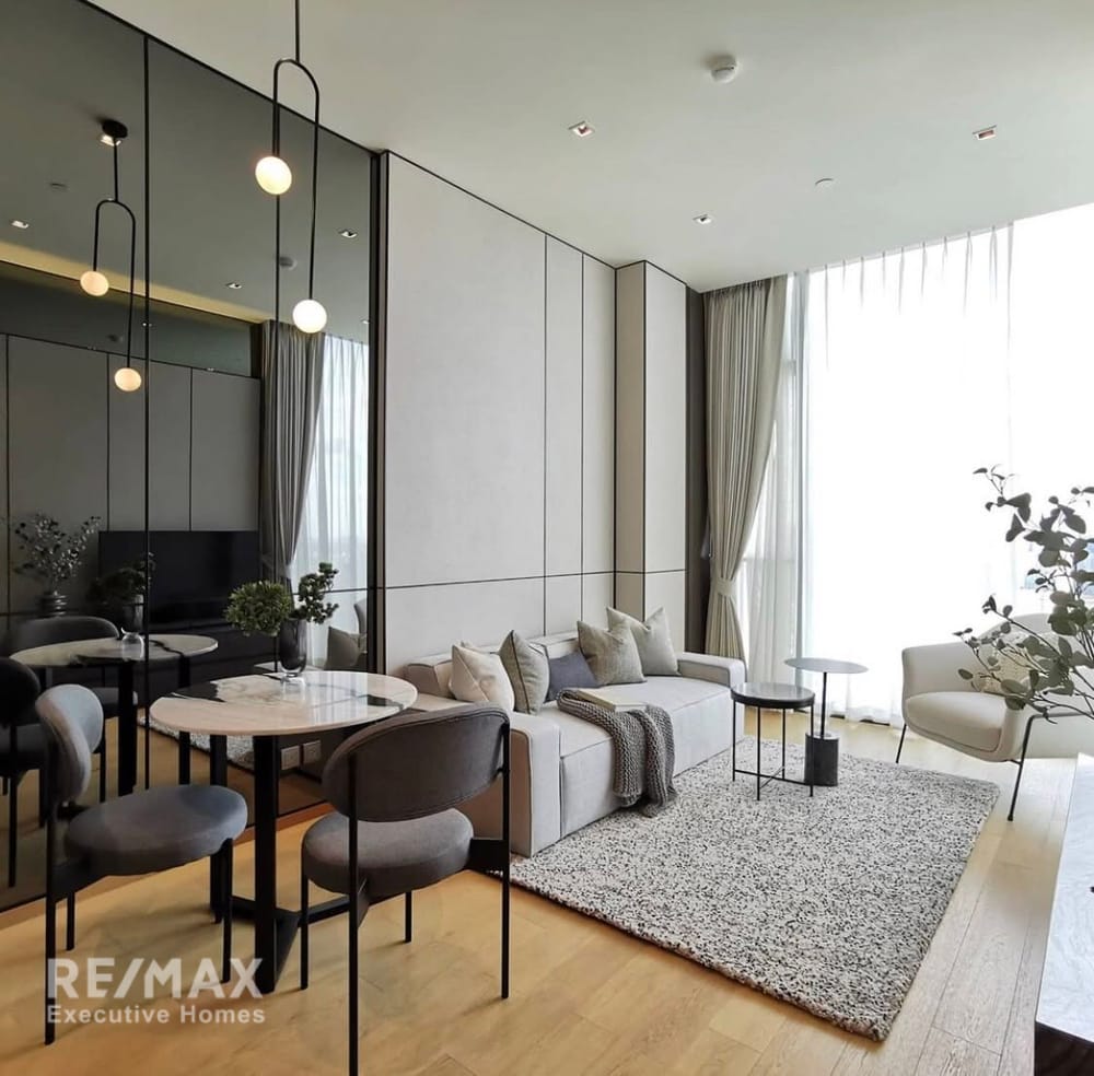 FOR RENT: A Beautifully Decorated 1-Bedroom Unit at 28 Chidlom 22