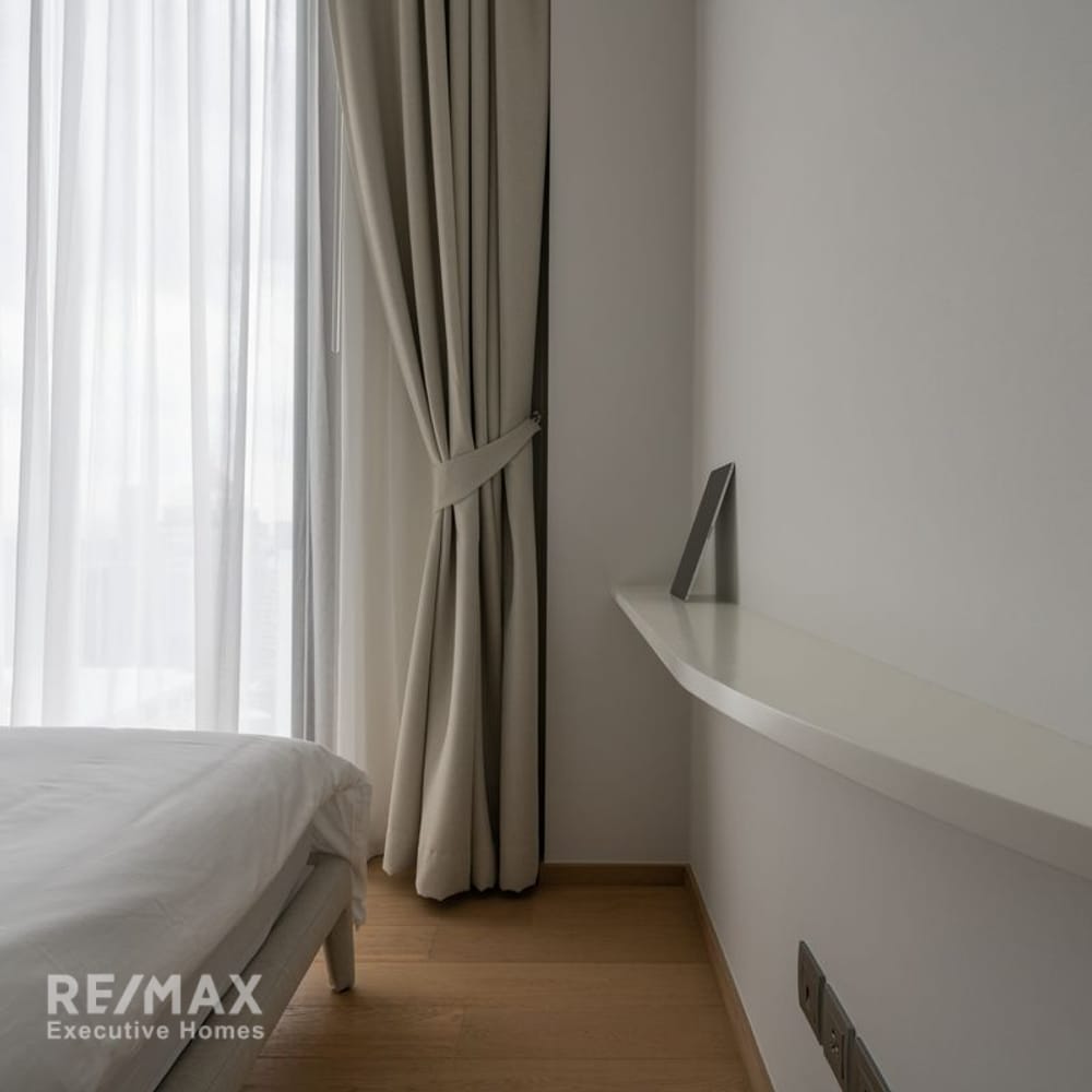 FOR RENT: A Beautifully Decorated 2-Bedroom Unit at 28 Chidlom 16