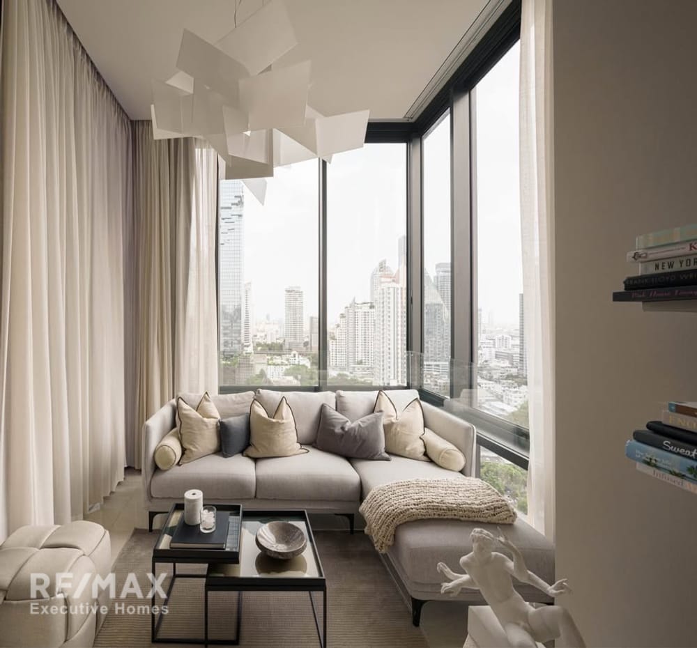 FOR RENT: A Beautifully Decorated 2-Bedroom Unit at Ashton Silom 23