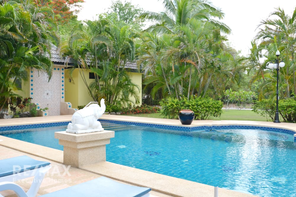 Exklusive Pool-Villa mit Bergblick auf 6 Rai Land in Cha-Am | Mountain Views & Private Oasis 21
