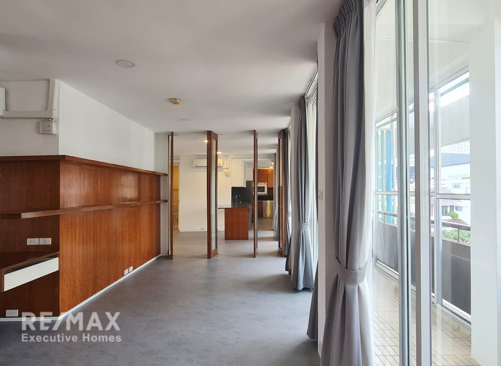 3BR Pet-Friendly Apartment | Private Whole-Floor Living in Phrom Phong 7