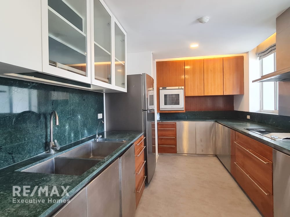 3BR Pet-Friendly Apartment | Private Whole-Floor Living in Phrom Phong 16
