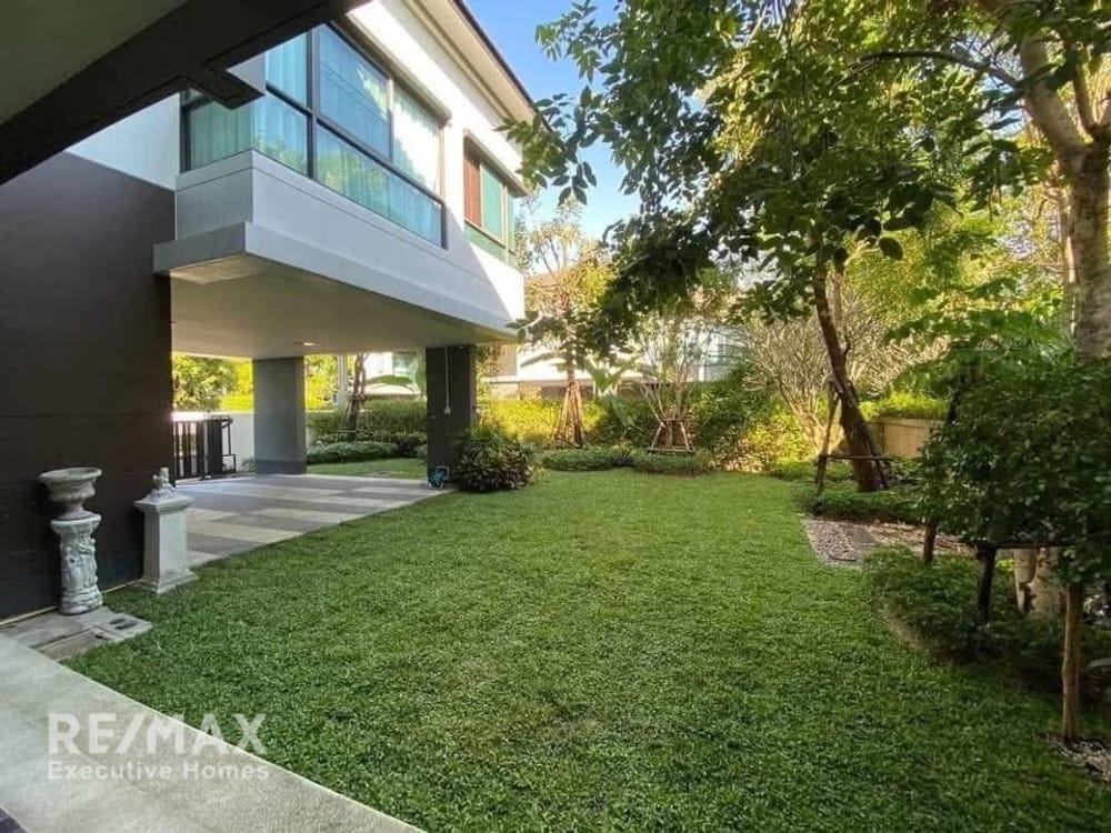 Сдаю 3-к. дом, 180м², Setthasiri KrungThep Kreetha 2