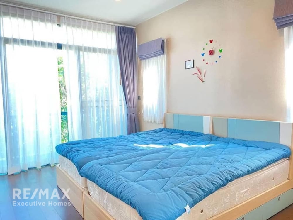 Сдаю 3-к. дом, 180м², Setthasiri KrungThep Kreetha 14