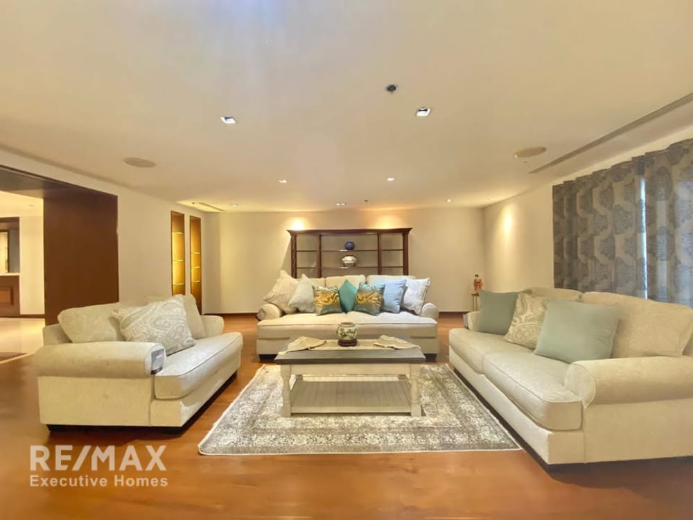 ขาย 3 ห้องนอน คอนโด ใน คาลิสต้า แมนชั่น (Kallista Mansion) 2