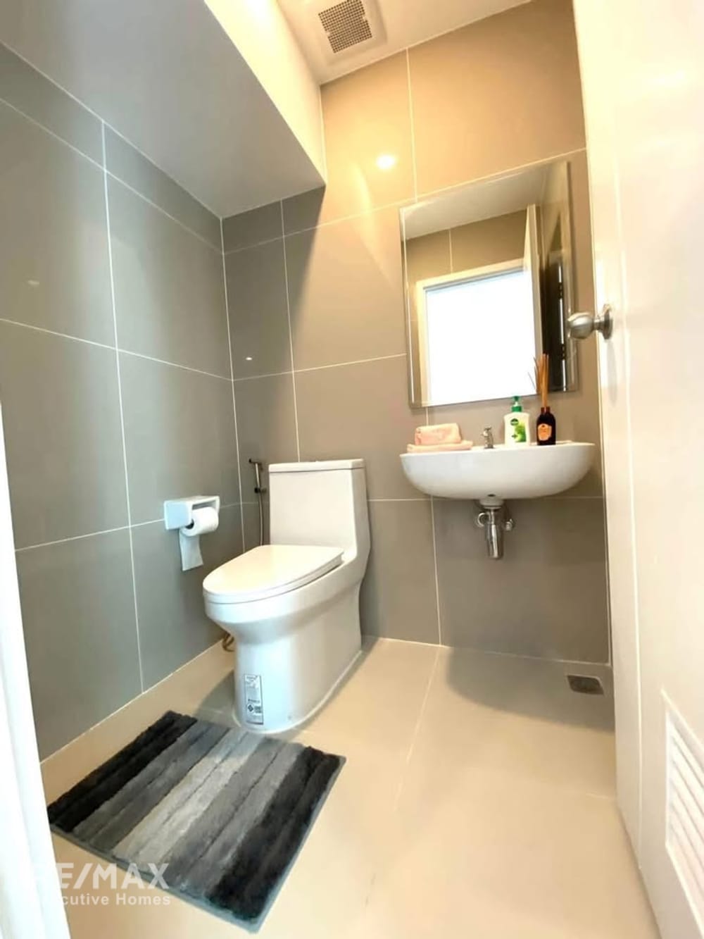 MODERN 3-STORY TOWNHOME FOR RENT | PATIO SRINAKARIN - RAMA 9 8