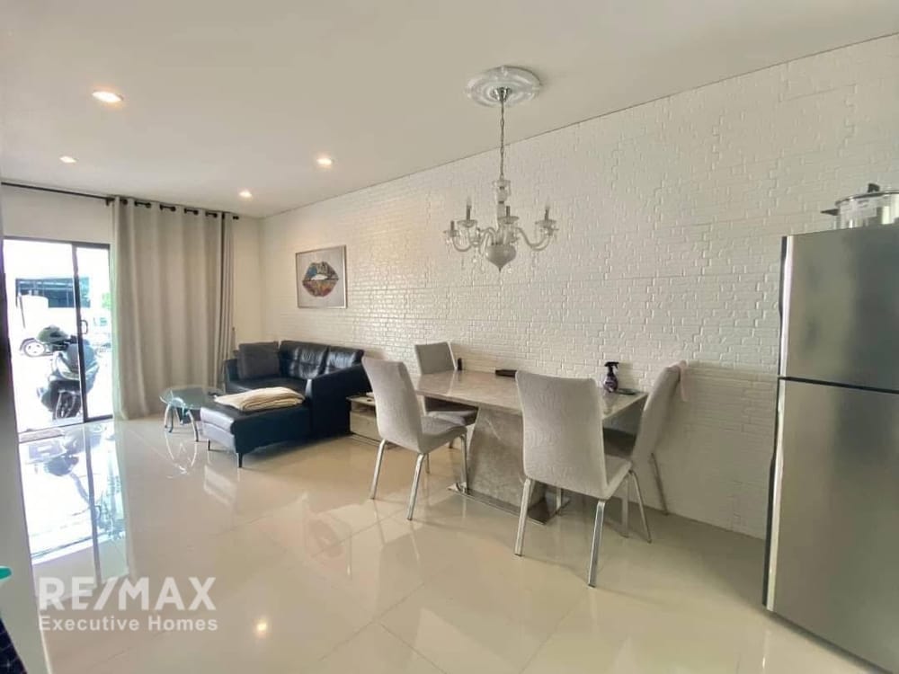 Rent 35K | 141sqm 3BR 3BA Townhome | Srinakarin - Rama 9 Expressway 2