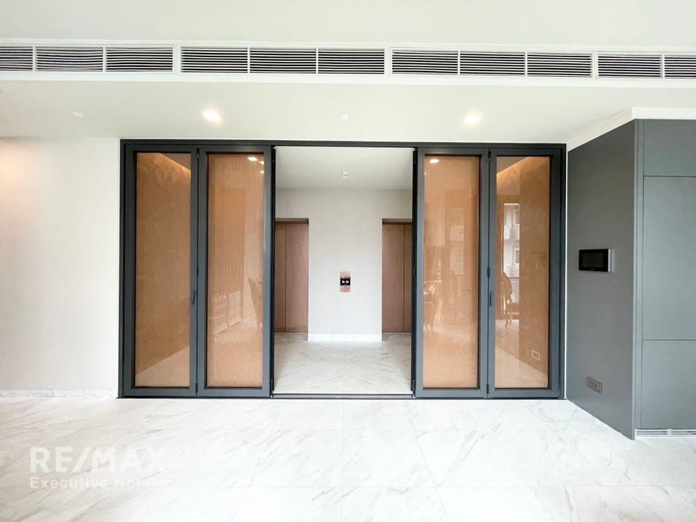 2 Bedroom Condo for Sale and Rent at The Monument Thong Lo 2