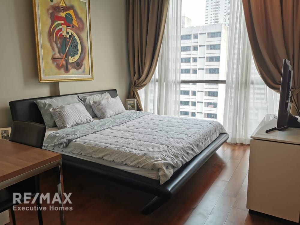 2-Bedroom Condo for Rent at Quattro by Sansiri near BTS Thong Lo 5