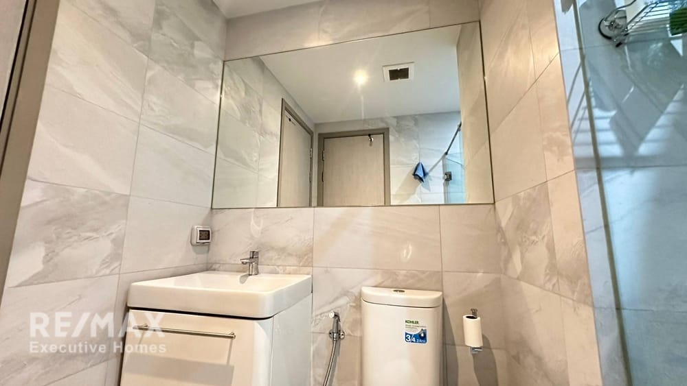 2-Bedroom Condo for Rent near BTS Ekkamai - RHYTHM Ekkamai 2