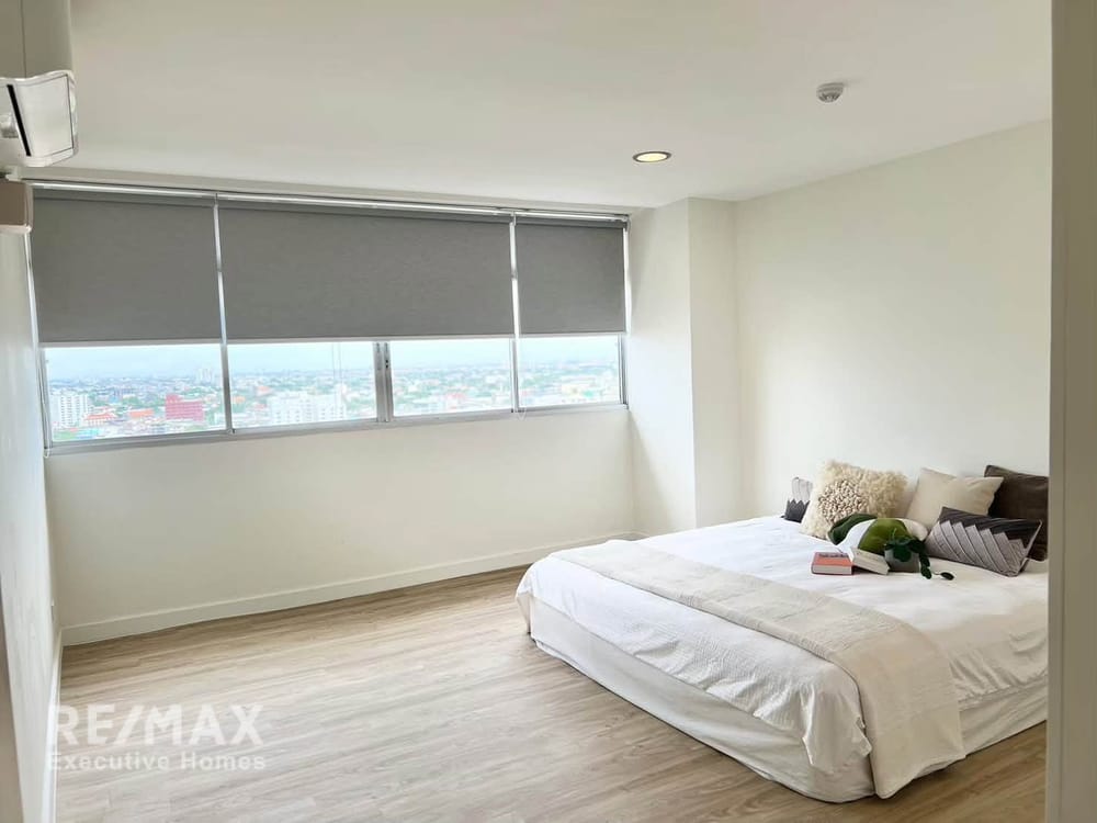 HOUSE-SIZED CONDO IN EKAMAI 10 – FULLY RENOVATED (295 SQ.M.) 8