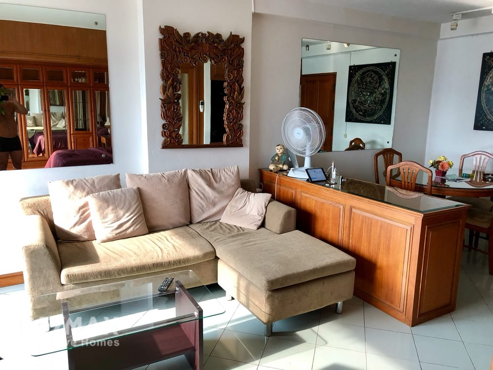 1 Bedroom Condo for Rent near BTS Nana - Saranjai Mansion 11