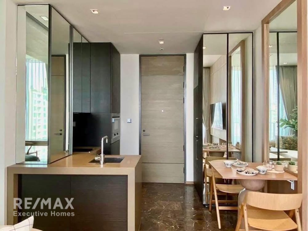 Luxury 1-Bedroom Condo for Rent at 28 Chidlom, Near BTS Chit Lom 6