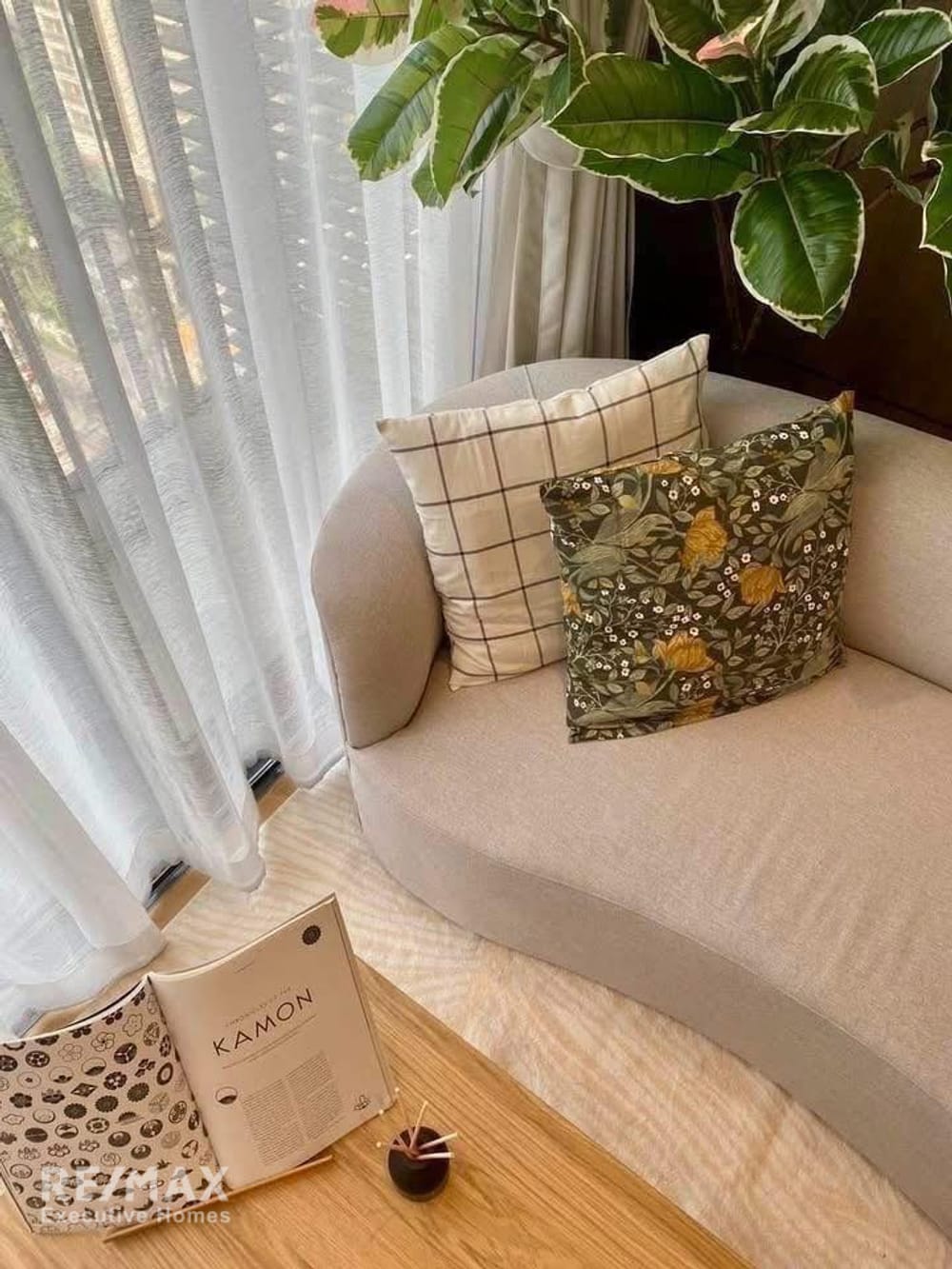 Luxury 1-Bedroom Condo for Rent at 28 Chidlom, Near BTS Chit Lom 9
