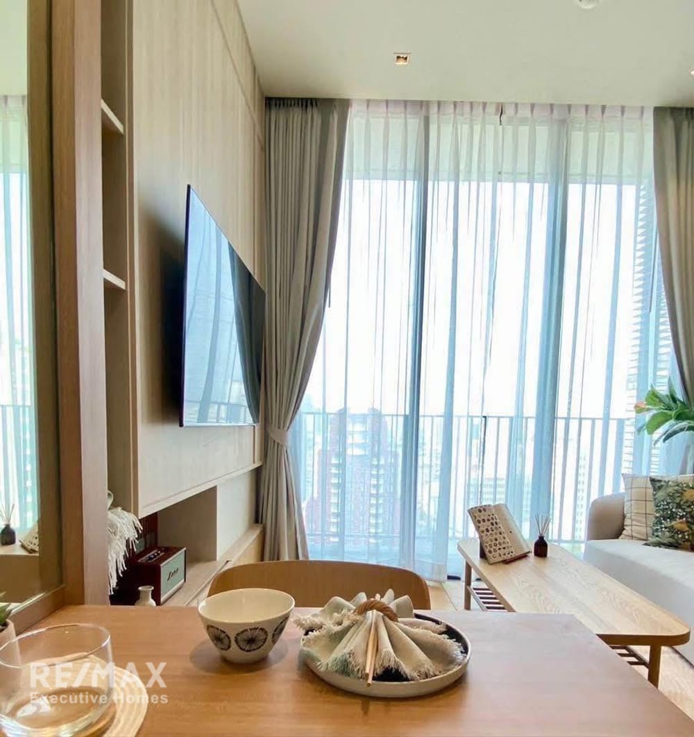 Luxury 1-Bedroom Condo for Rent at 28 Chidlom, Near BTS Chit Lom 11