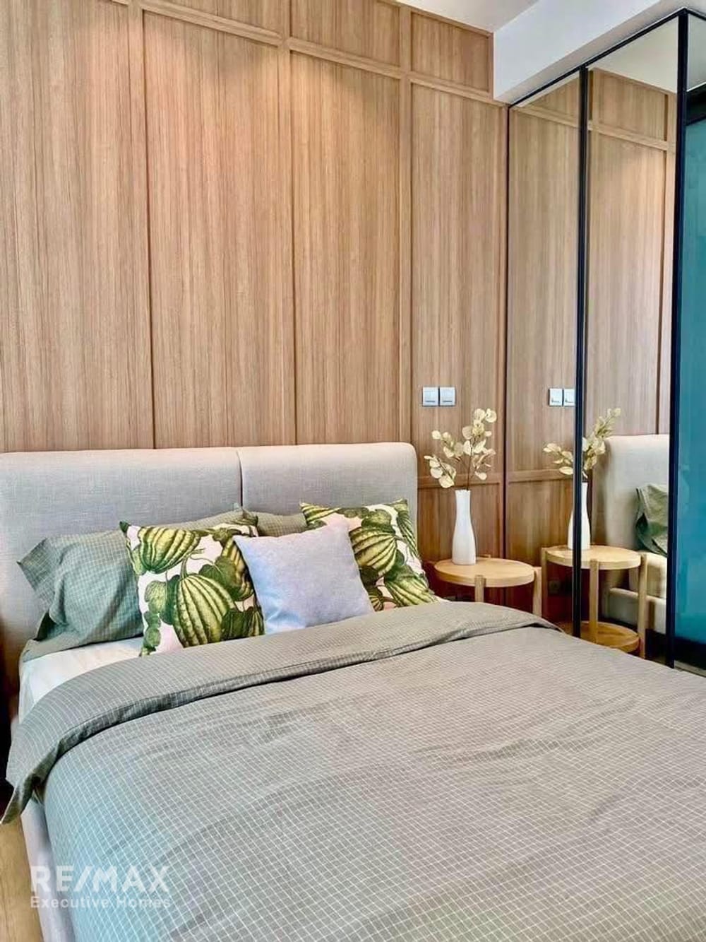 Luxury 1-Bedroom Condo for Rent at 28 Chidlom, Near BTS Chit Lom 13