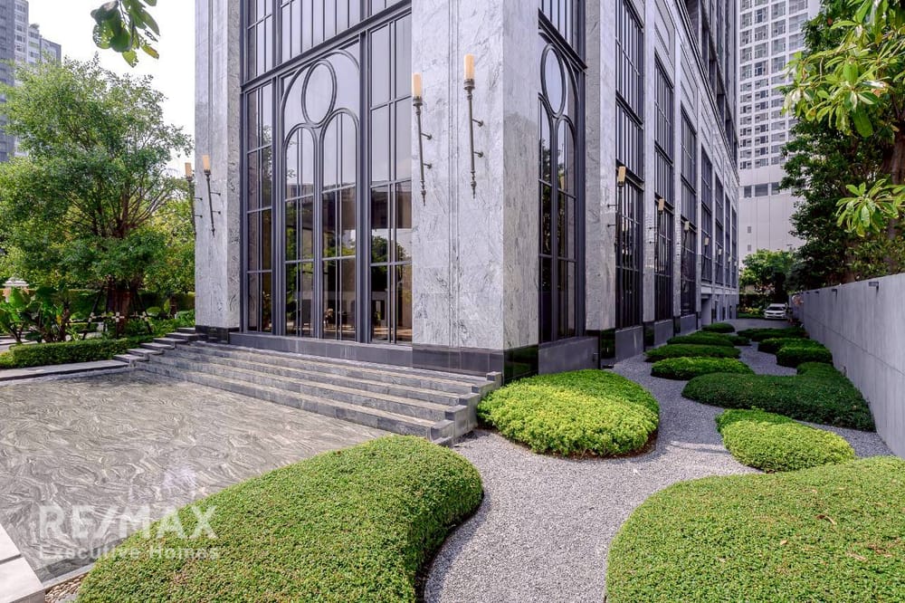 Luxury Condo for Rent - 3 Bedrooms 3